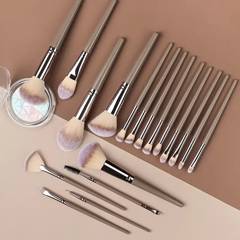 Professional Makeup Brush Set - 3-20 Pieces
